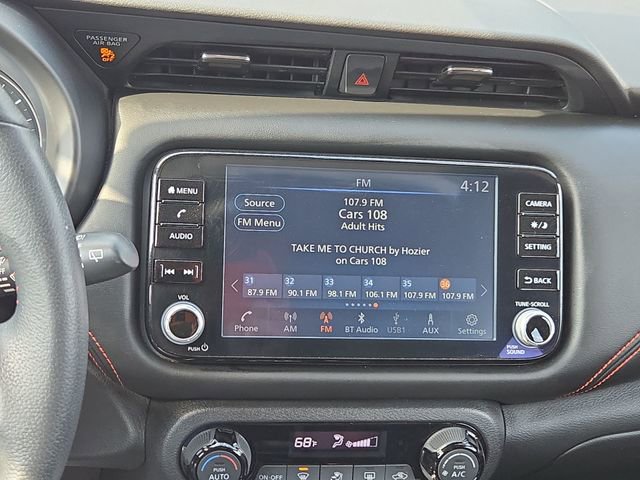 Certified 2022 Nissan Kicks SR FWD image 16