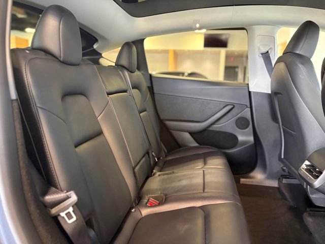 Used 2023 Tesla Model Y Long Range image 23