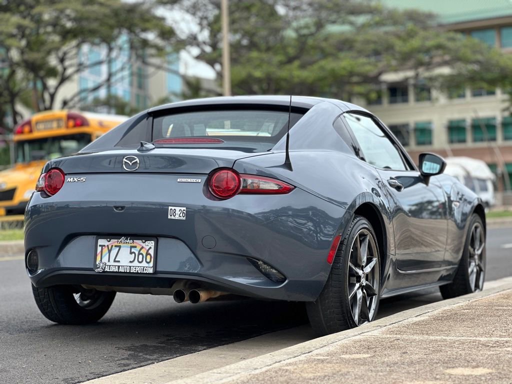 Used 2020 MAZDA MX-5 Miata RF Grand Touring RWD image 12