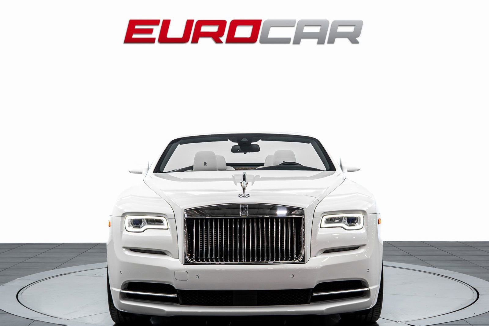 Used 2016 Rolls-Royce Dawn image 10