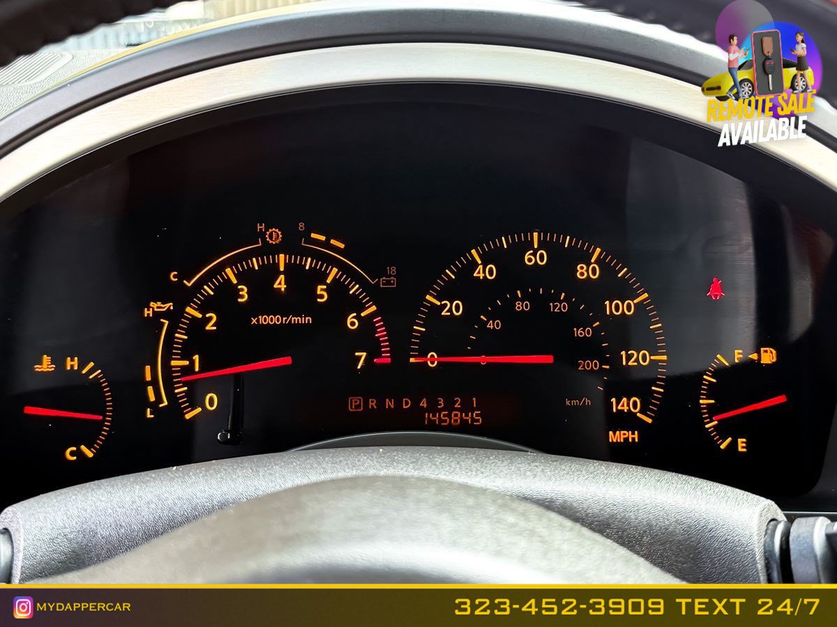 Used 2004 INFINITI QX56 2WD w/ Smart Vision Pkg image 30
