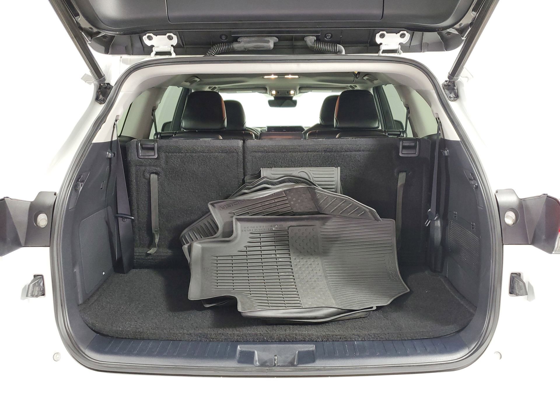 Used 2023 Toyota Highlander Limited image 21