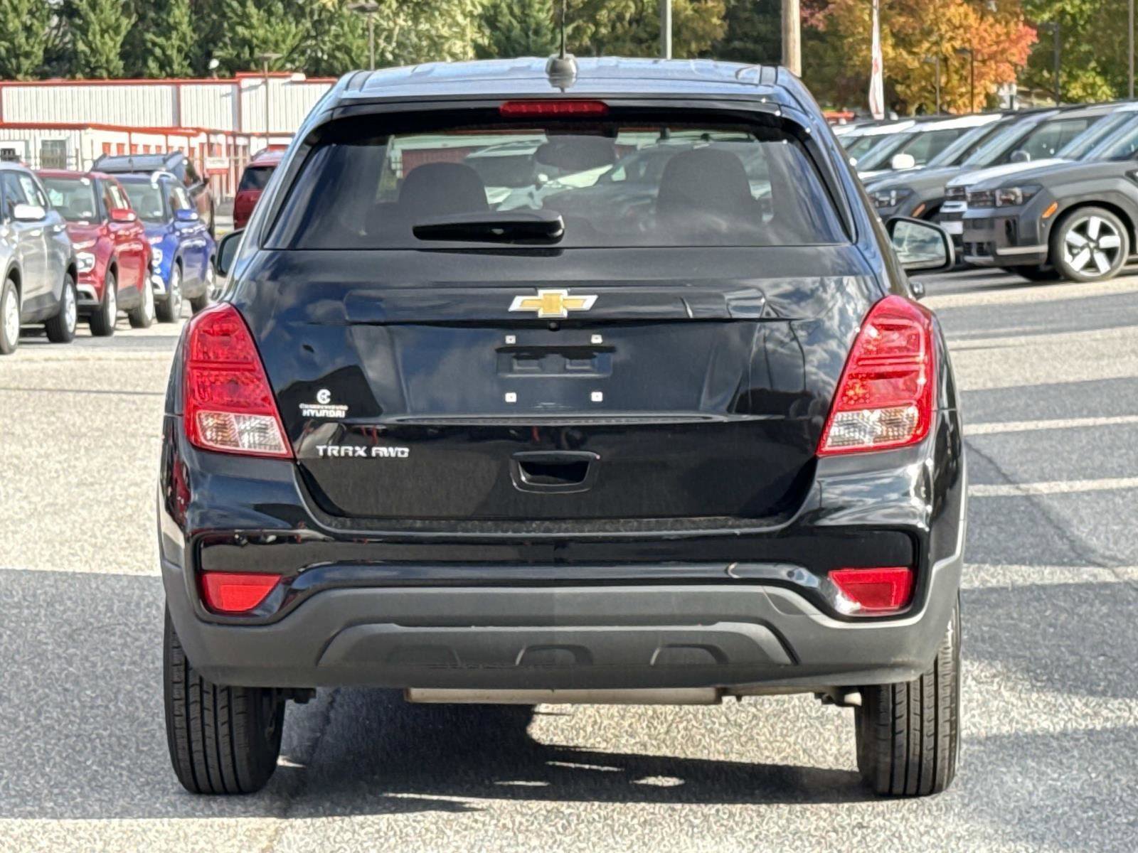 Used 2020 Chevrolet Trax LS w/ Tint and Cruise Package image 23