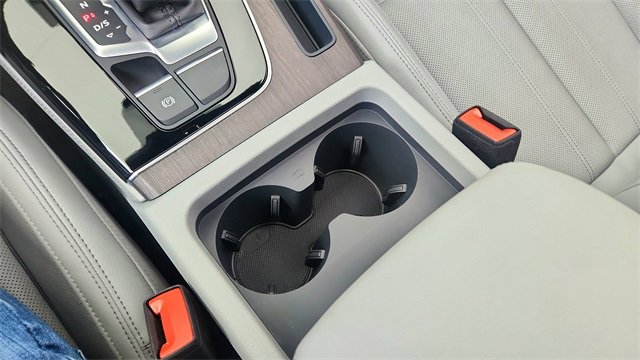 Used 2024 Audi Q5 2.0T Premium Plus w/ Premium Plus Package image 50