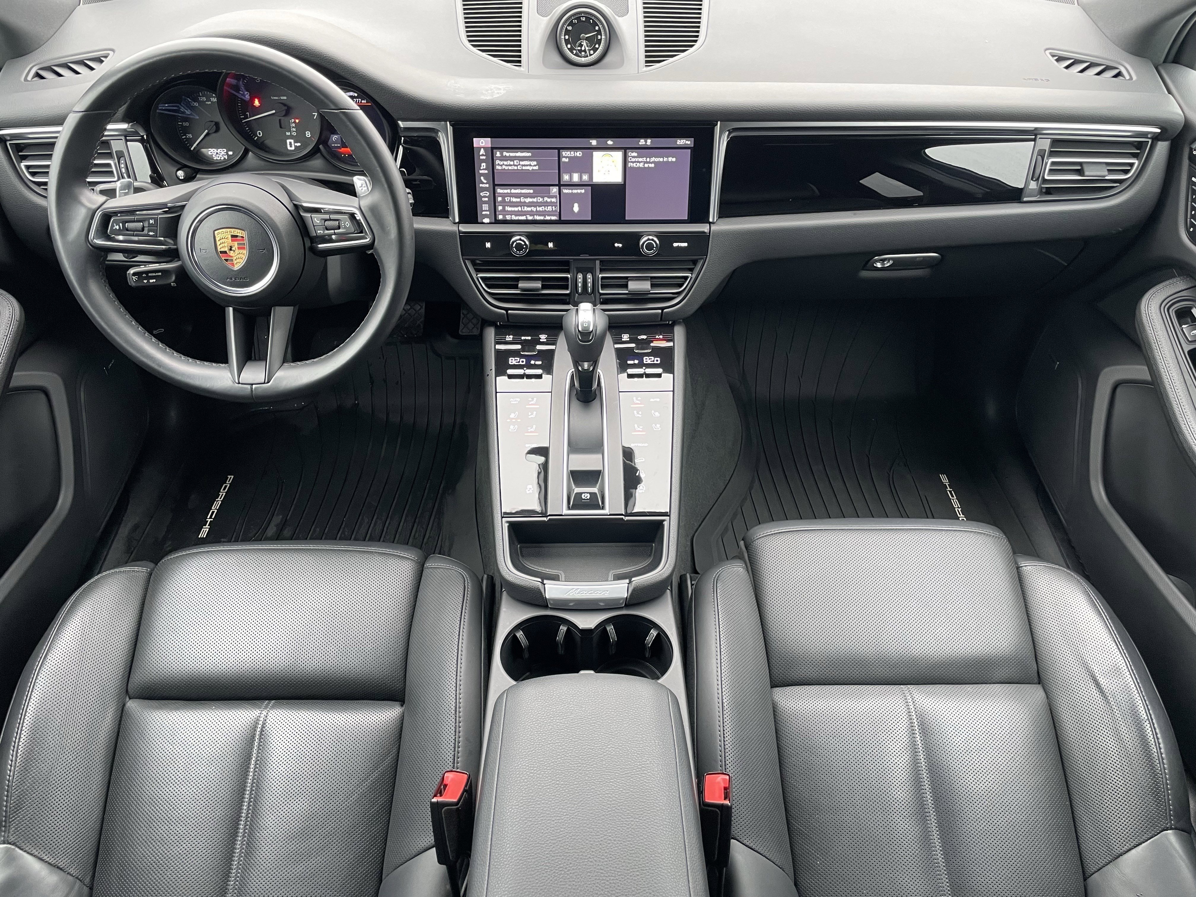 Used 2022 Porsche Macan image 16