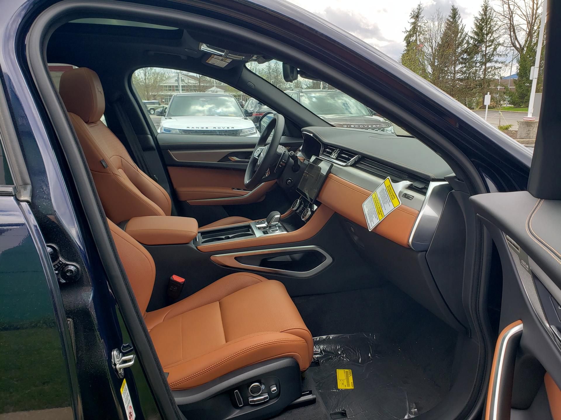 New 2026 Jaguar F-PACE R-Dynamic S AWD/4WD image 17