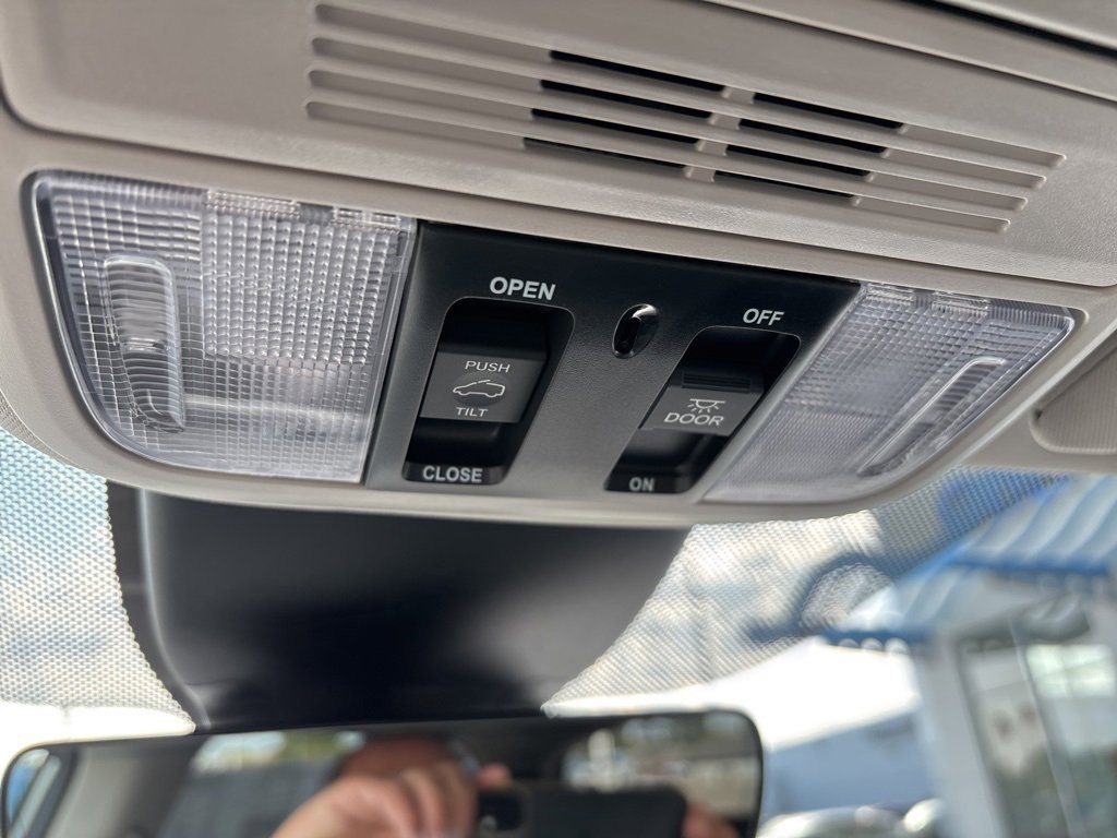 New 2026 Honda Odyssey Elite image 40