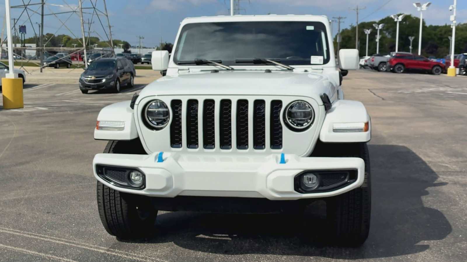 Used 2022 Jeep Wrangler Unlimited Sahara image 7