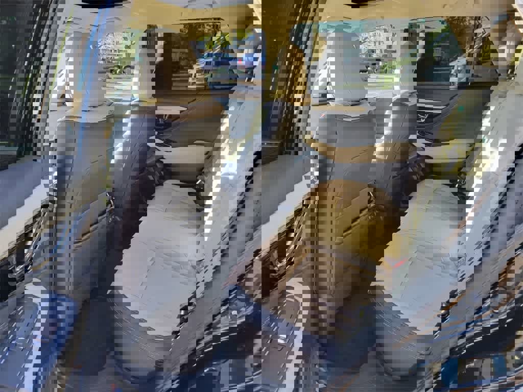 Used 2022 Subaru Outback Limited image 11