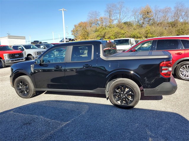 Used 2024 Ford Maverick Lariat w/ Black Appearance Package image 7