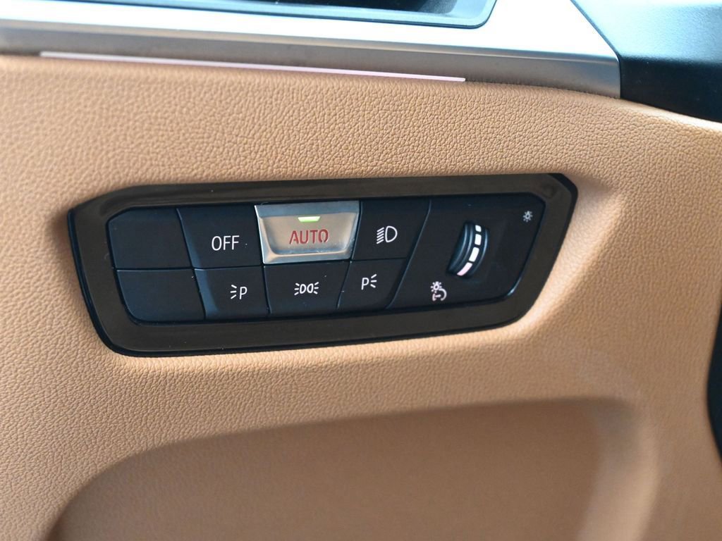 Used 2024 BMW 430i Convertible image 14