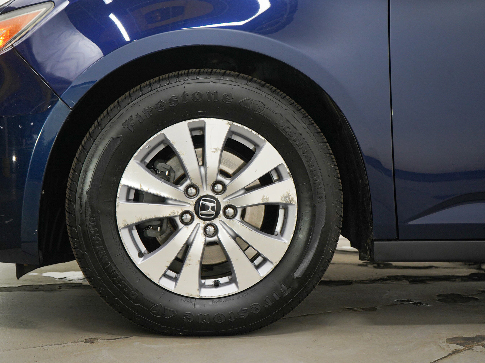 Used 2015 Honda Odyssey EX-L image 32