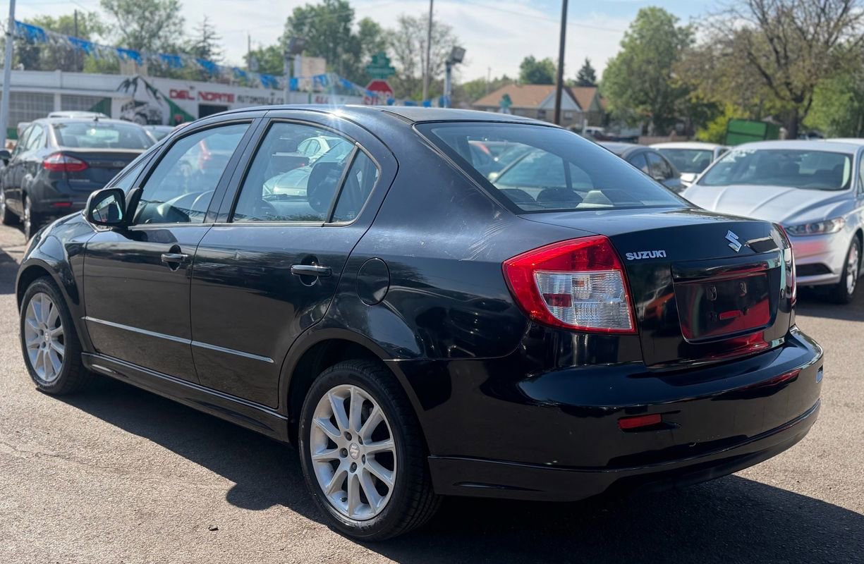 Used 2008 Suzuki SX4 Sport FWD image 3