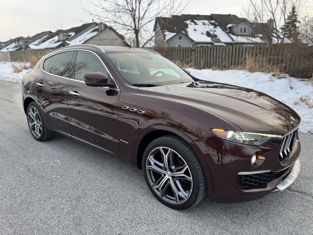 Used 2020 Maserati Levante GranLusso image 4
