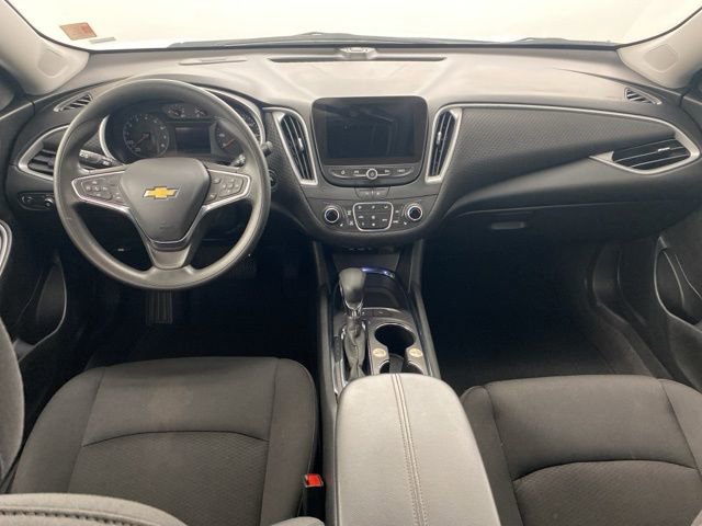 Used 2025 Chevrolet Malibu LT image 15