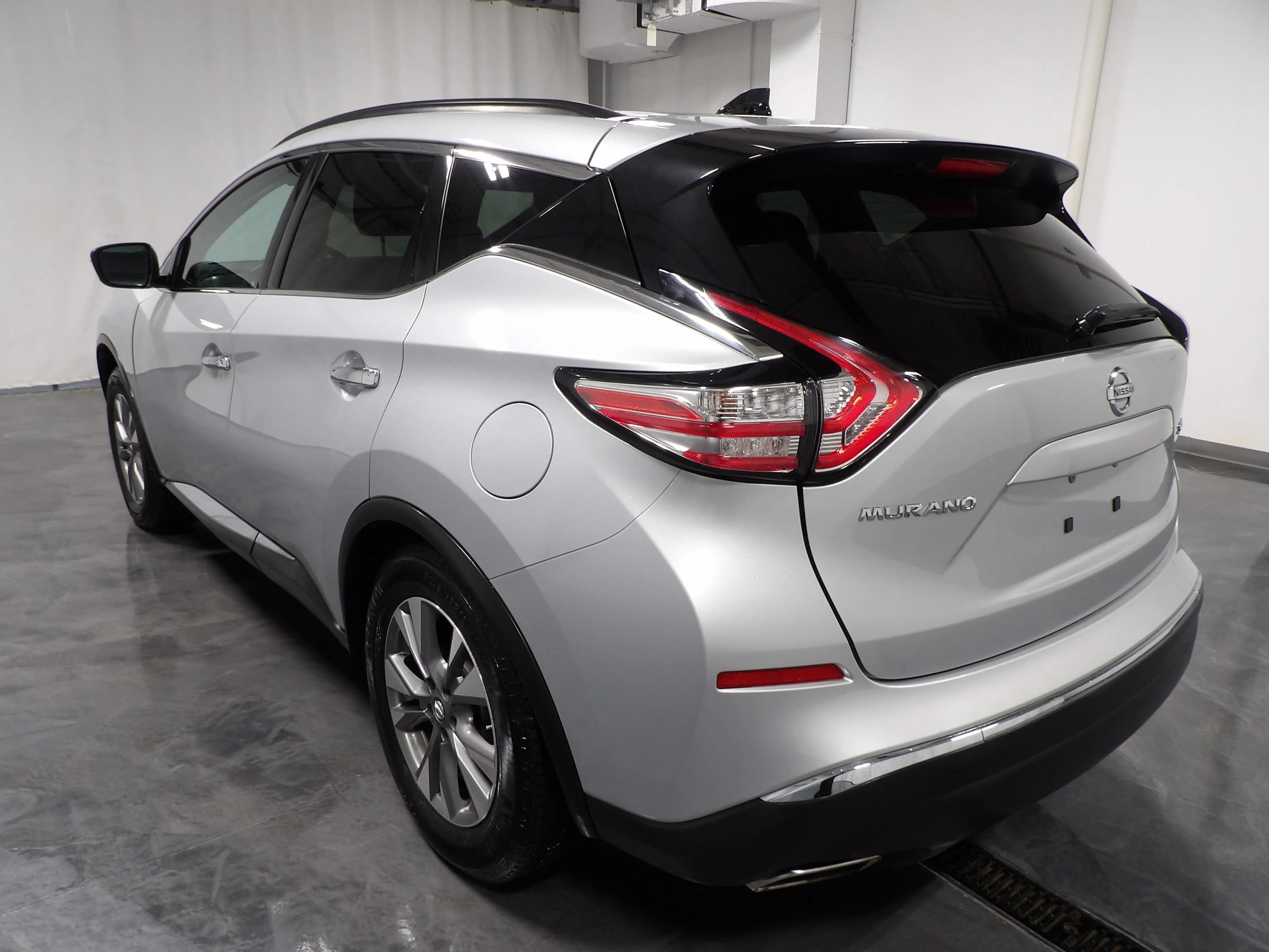Used 2018 Nissan Murano SV AWD/4WD image 7