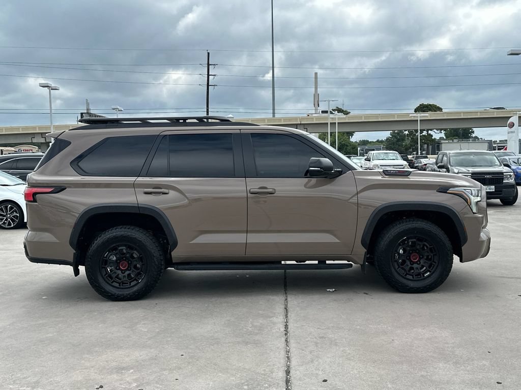 Used 2025 Toyota Sequoia TRD Pro AWD/4WD image 7