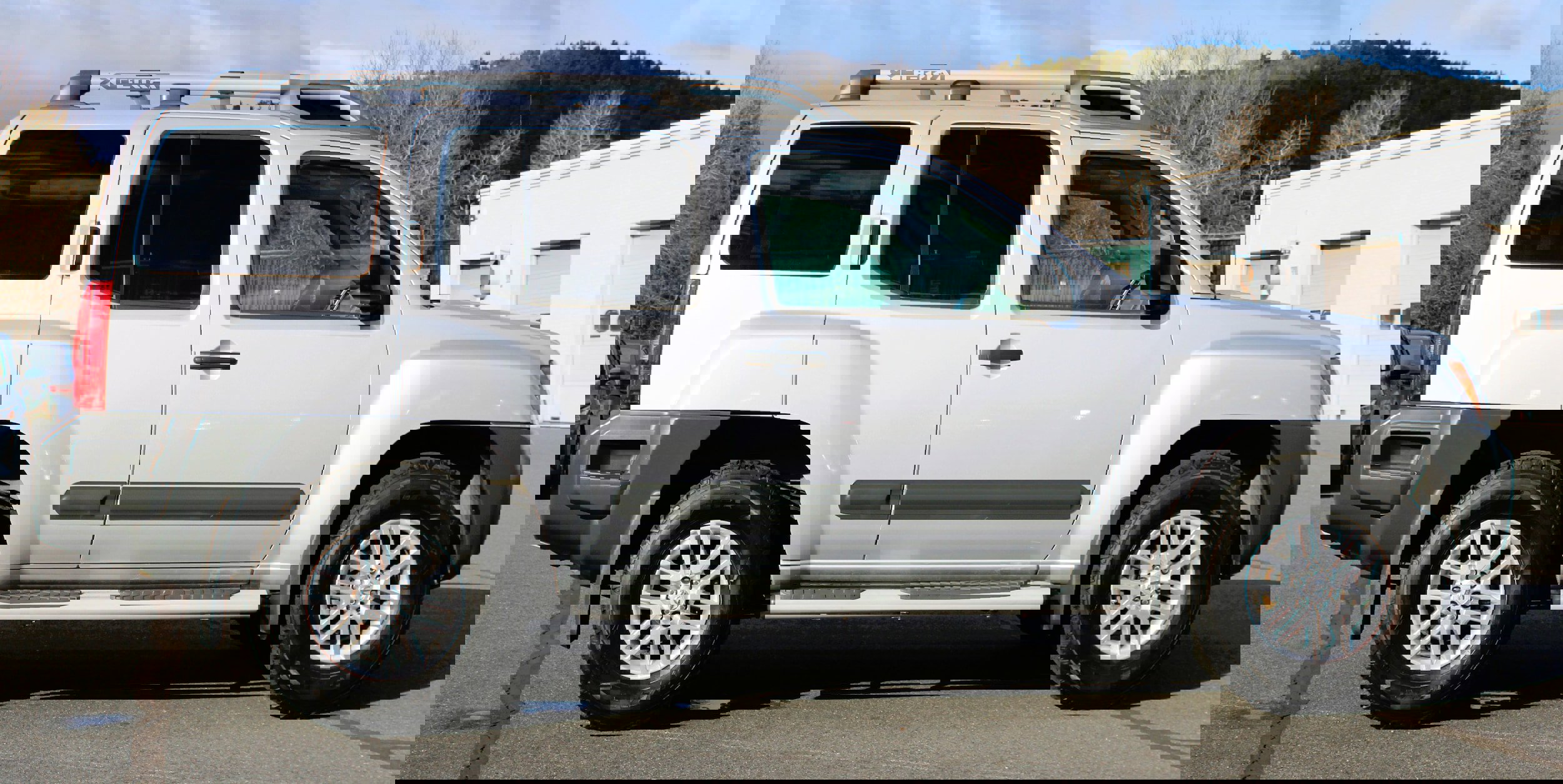 Used 2015 Nissan Xterra S w/ Value Package image 6