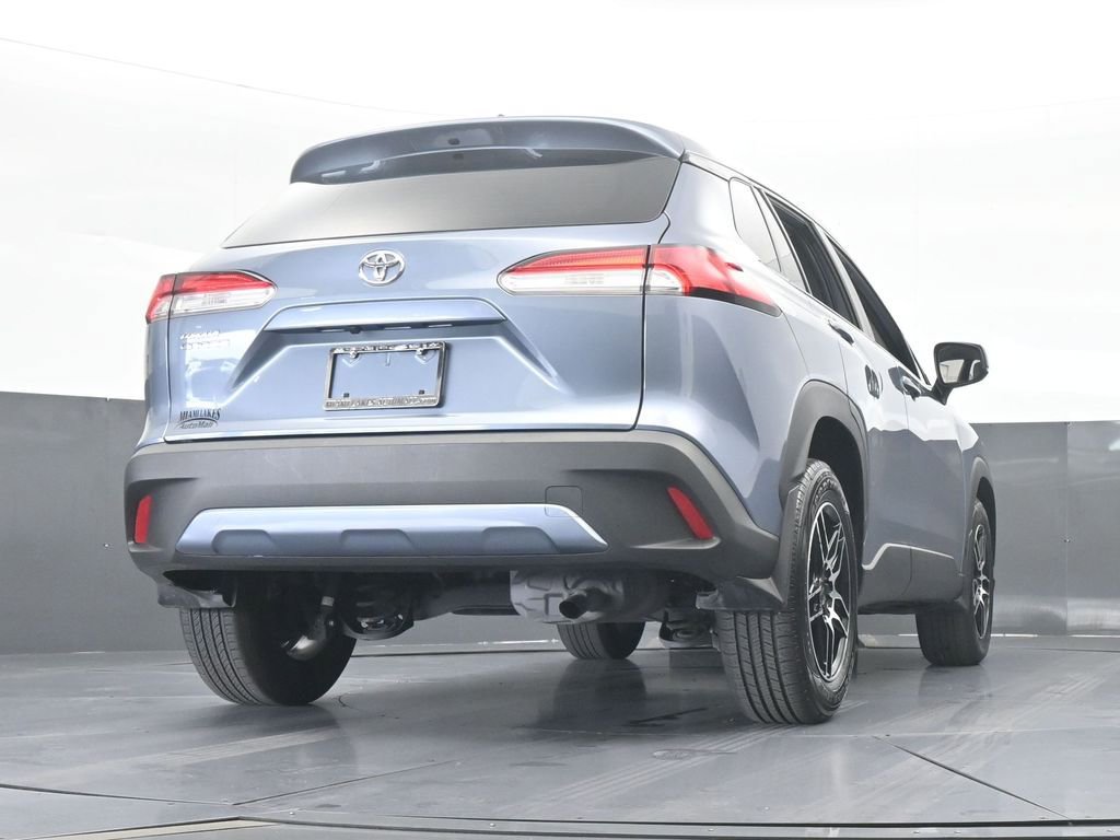 Used 2023 Toyota Corolla Cross L image 57