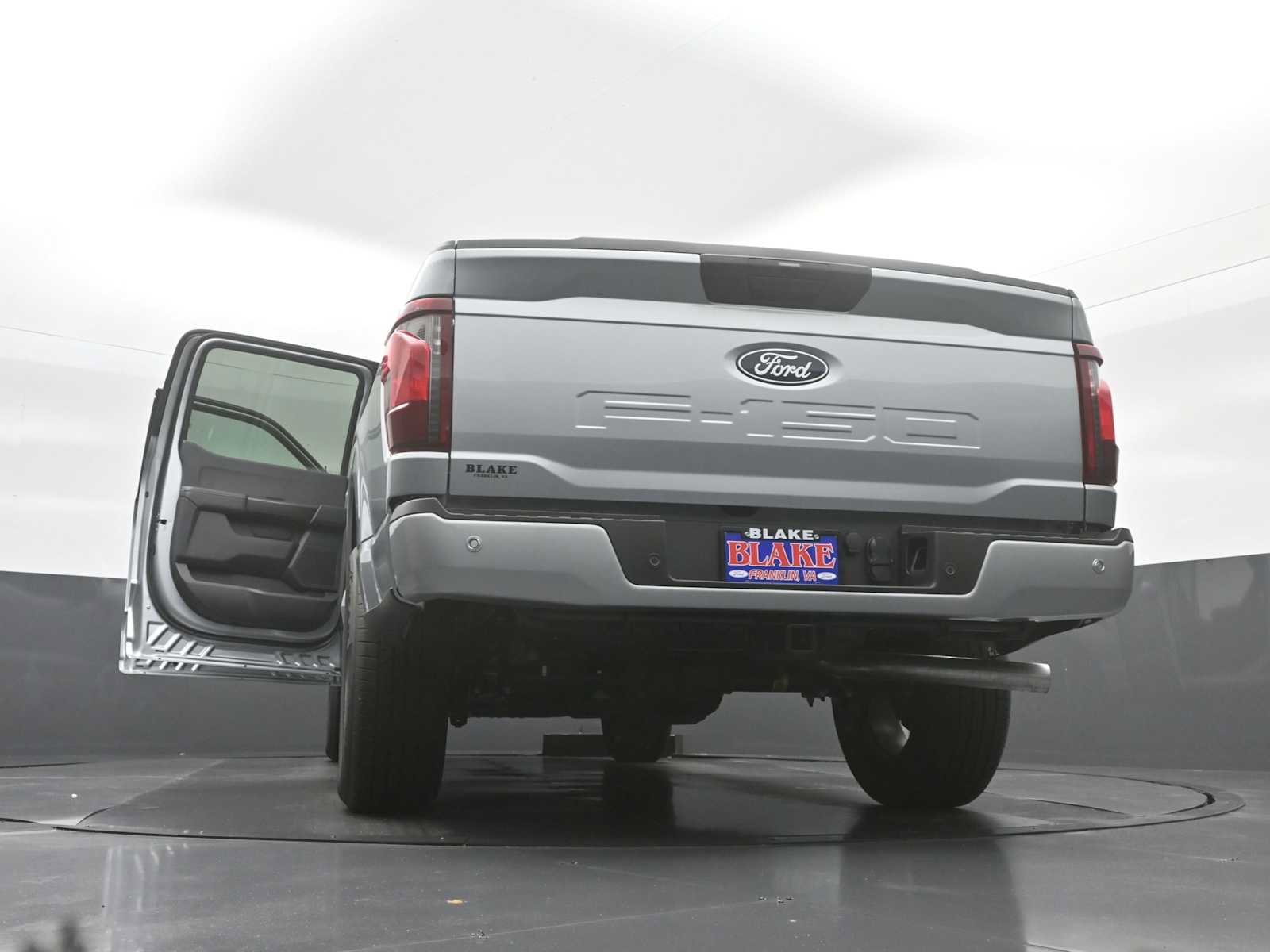 New 2026 Ford F150 STX w/ Equipment Group 200A image 31