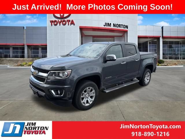 Used 2017 Chevrolet Colorado LT w/ Luxury Package, Chrome AWD/4WD image 3