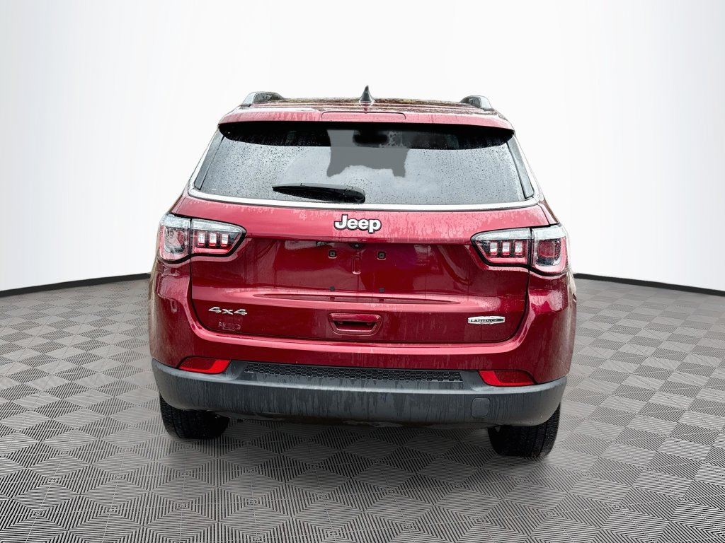 Used 2022 Jeep Compass Latitude AWD/4WD image 7