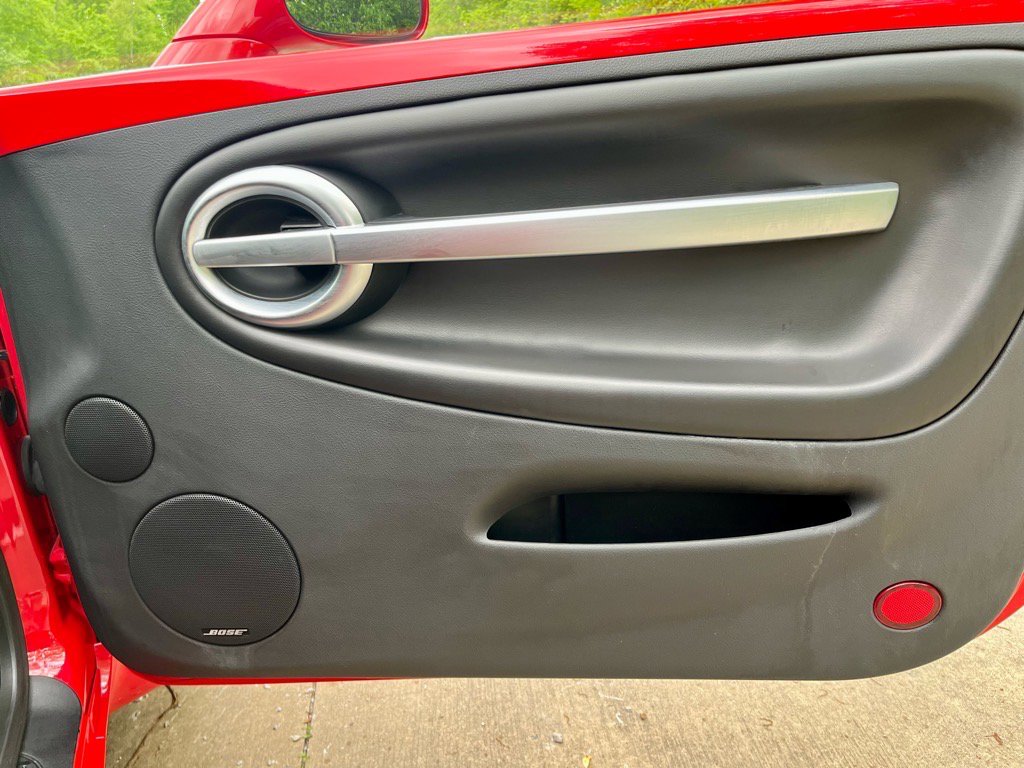 Used 2004 Chevrolet SSR w/ Preferred Equipment Group image 22