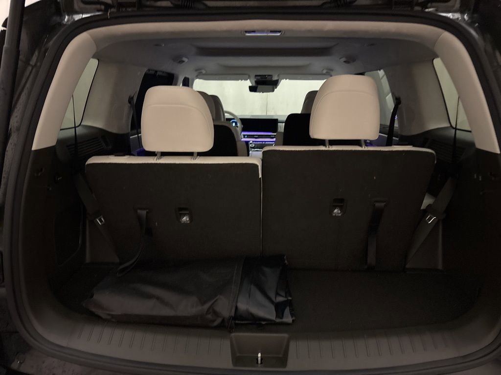 Used 2024 Hyundai Santa Fe Calligraphy image 9