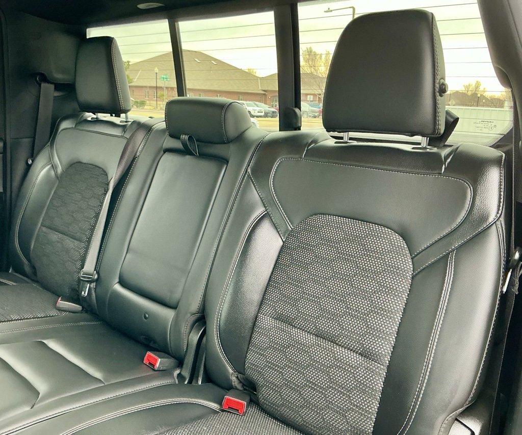 Used 2021 RAM 1500 Big Horn w/ Built-to-serve Edition image 29