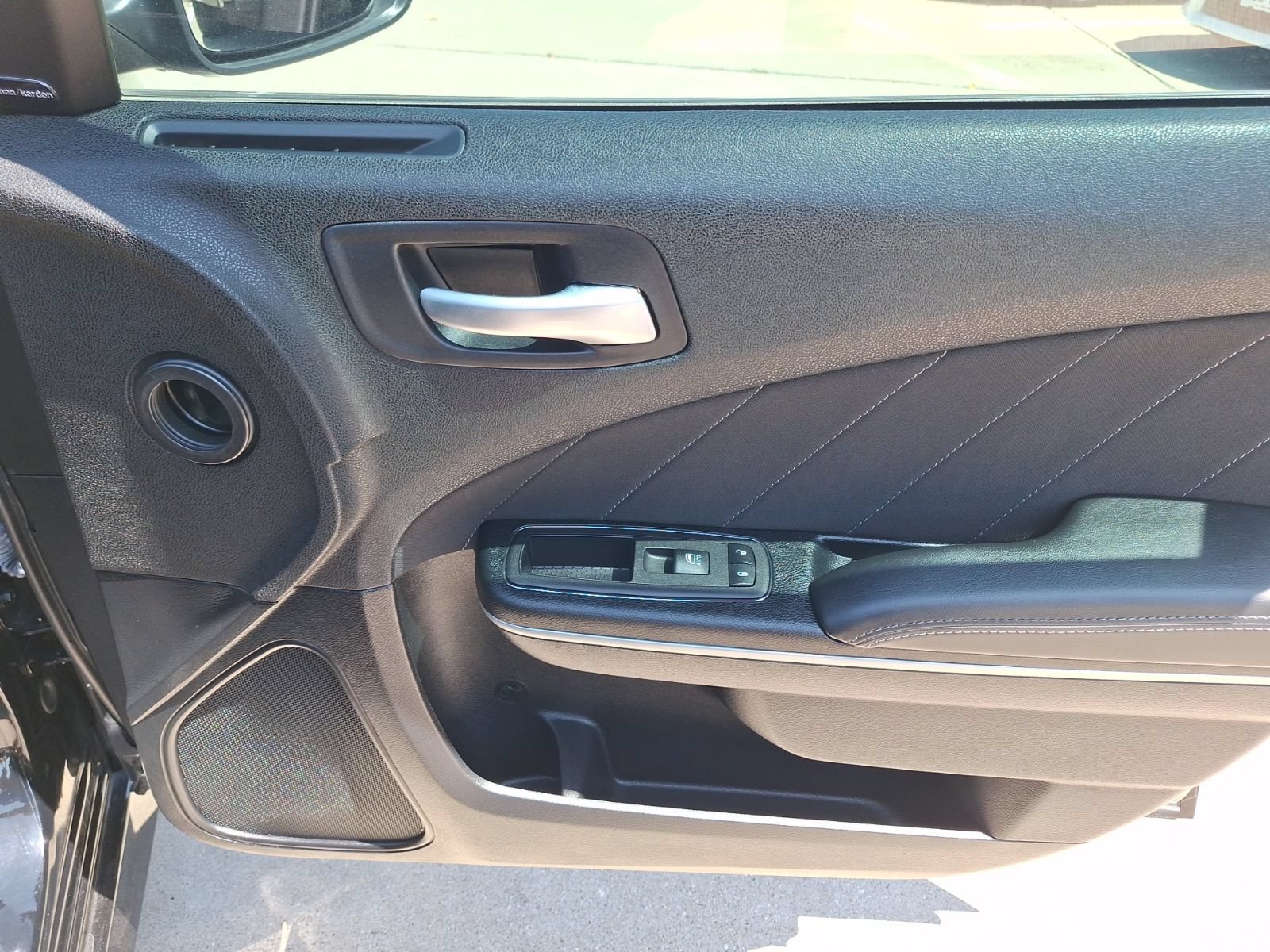 Used 2023 Dodge Charger Scat Pack w/ Harman/Kardon Audio Group RWD image 33