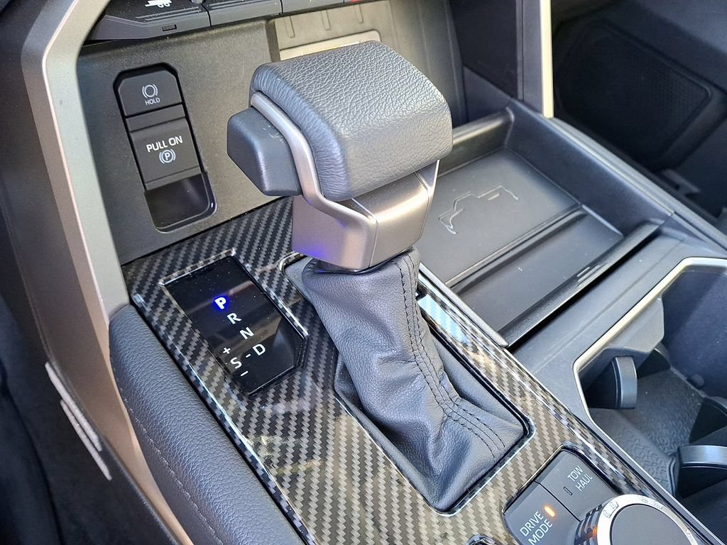 Used 2024 Toyota Tundra Limited AWD/4WD image 12