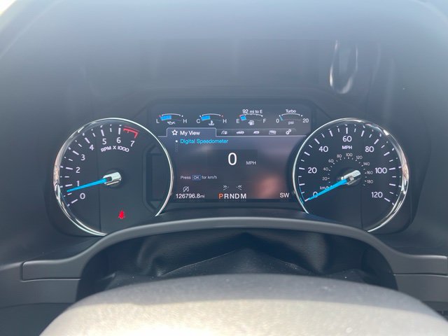 Used 2019 Ford Expedition Limited w/ Equipment Group 302A AWD/4WD image 10