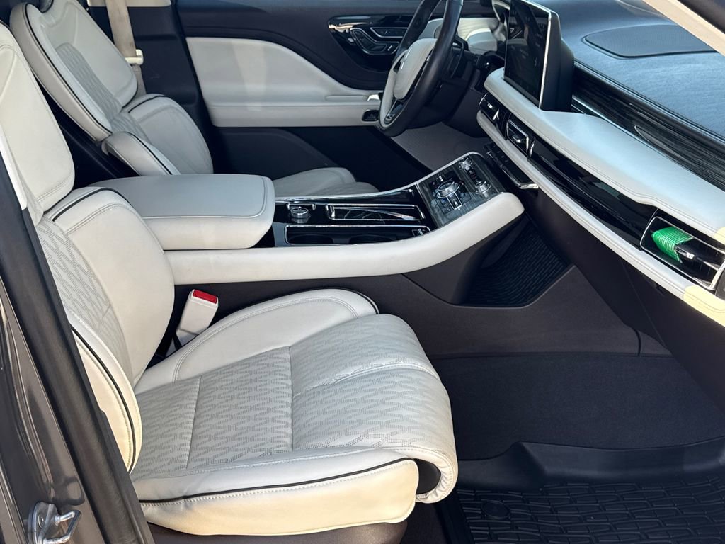 Used 2020 Lincoln Aviator Black Label w/ Dynamic Handling Package image 13
