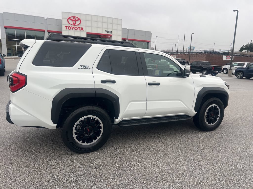 Used 2025 Toyota 4Runner TRD Off-Road Premium AWD/4WD image 7