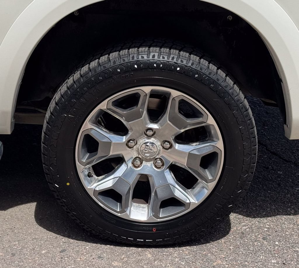 Used 2017 RAM 1500 Limited AWD/4WD image 12