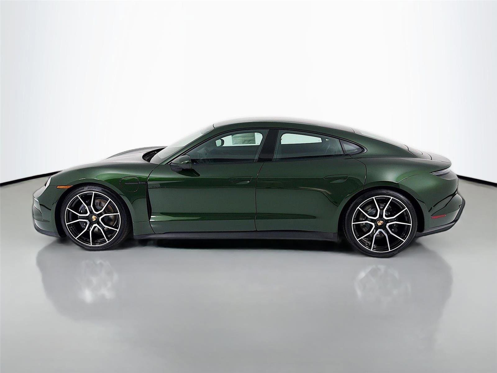 New 2025 Porsche Taycan image 2