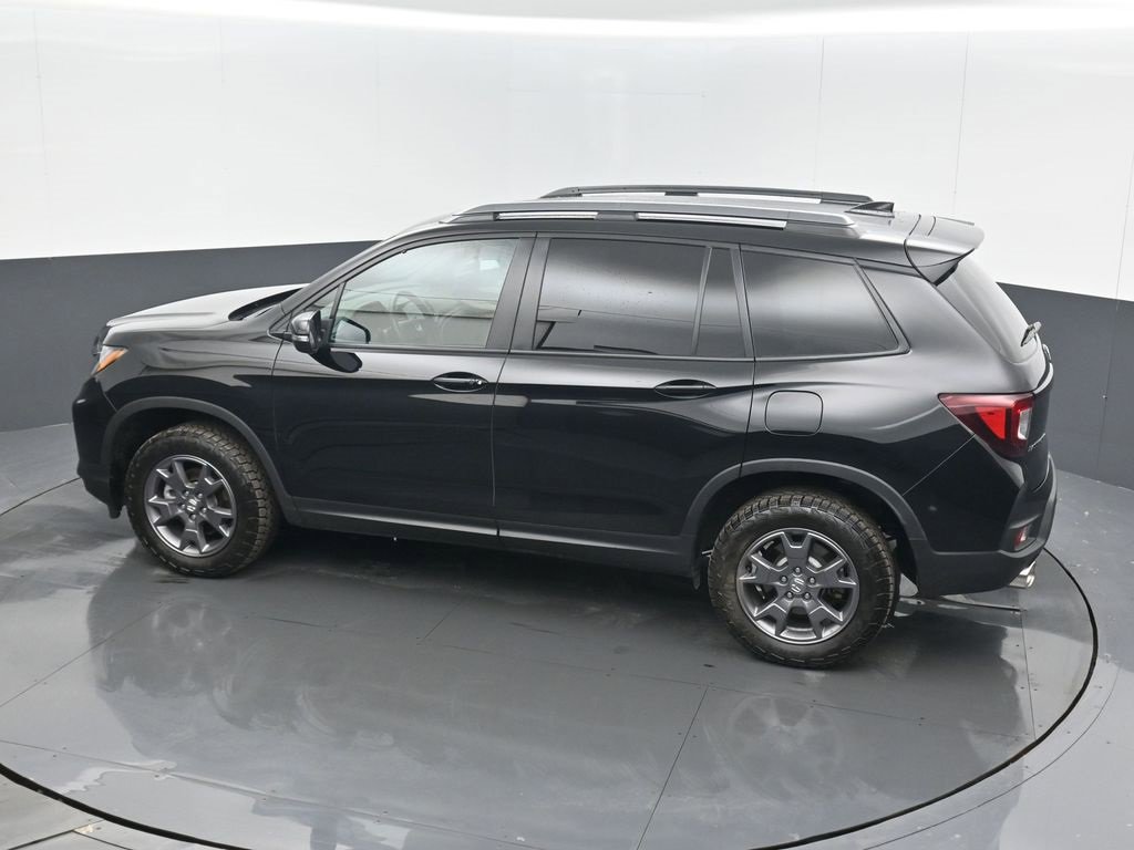 Used 2024 Honda Passport TrailSport image 15