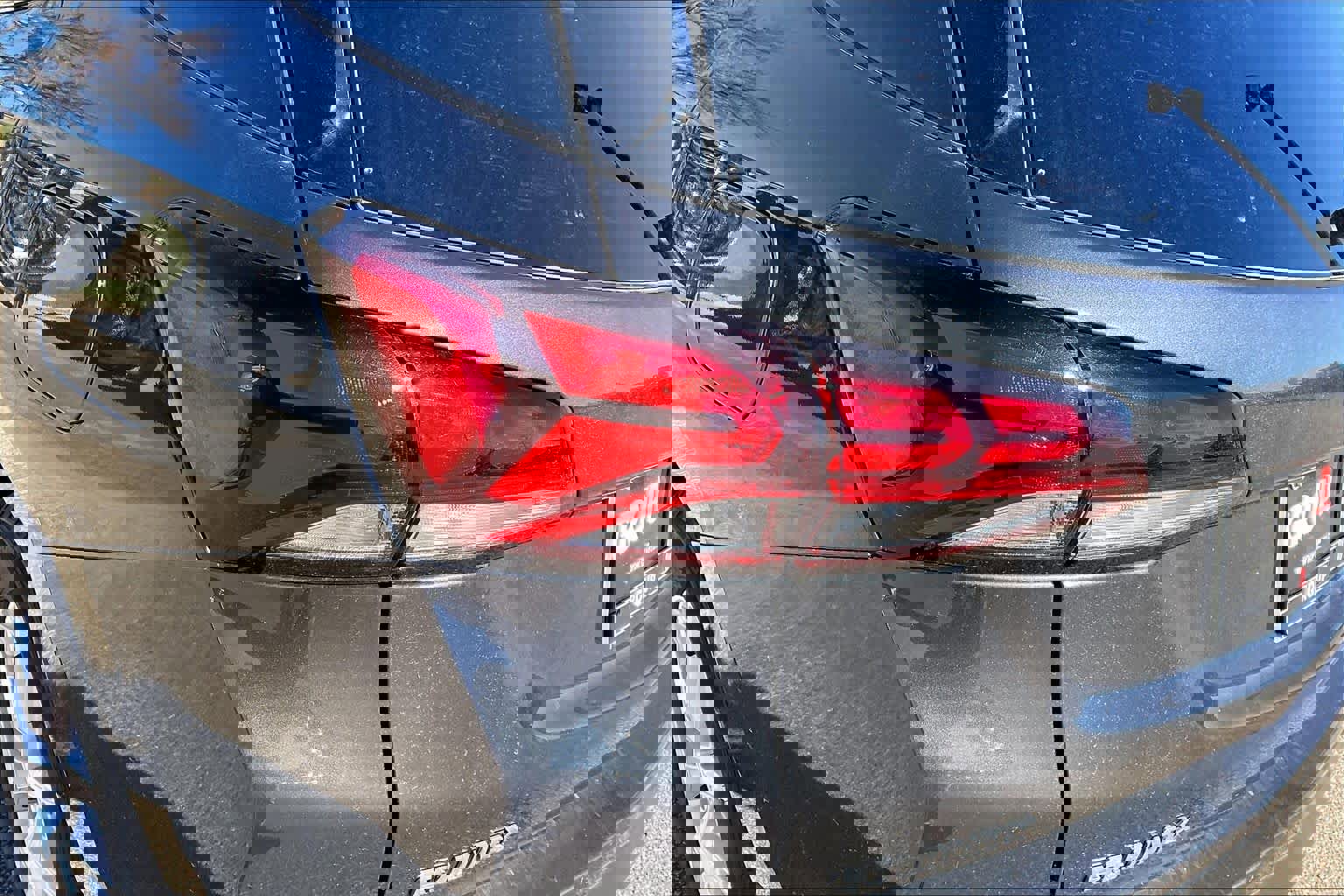 Used 2023 Chevrolet Equinox LT image 52