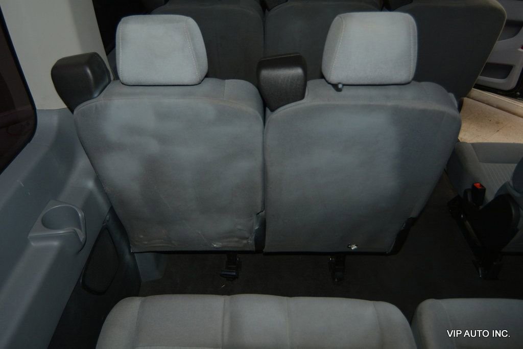 Used 2017 Ford Transit 350 XLT image 18