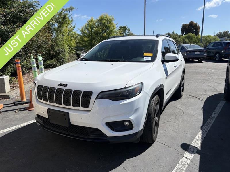 Used 2019 Jeep Cherokee Latitude Plus FWD image 1