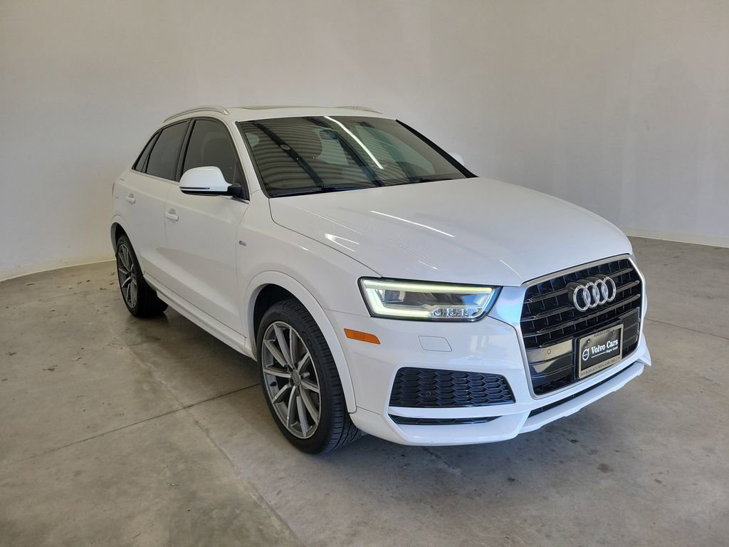 Used 2018 Audi Q3 2.0T Premium Plus w/ Premium Plus Package image 4