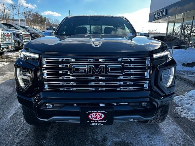 New 2026 GMC Canyon Denali w/ LPO, Denali Black Edition image 2