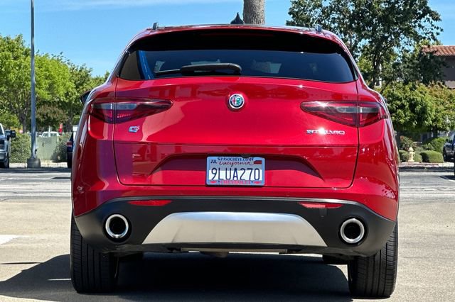 Used 2018 Alfa Romeo Stelvio Ti Sport AWD/4WD image 6
