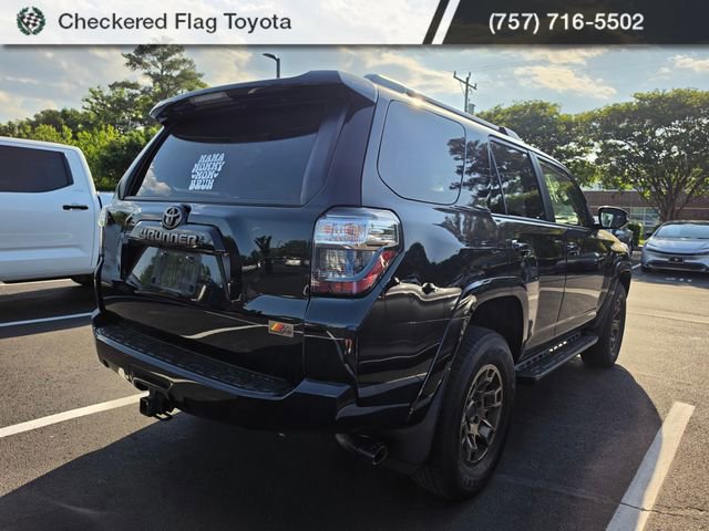 Used 2023 Toyota 4Runner 40th Anniversary SE AWD/4WD image 6