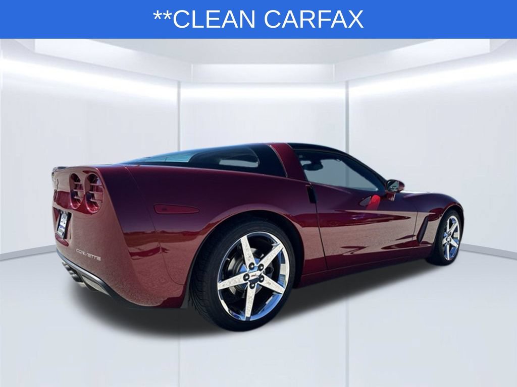 Used 2007 Chevrolet Corvette Coupe w/ Preferred Equipment Group RWD image 3