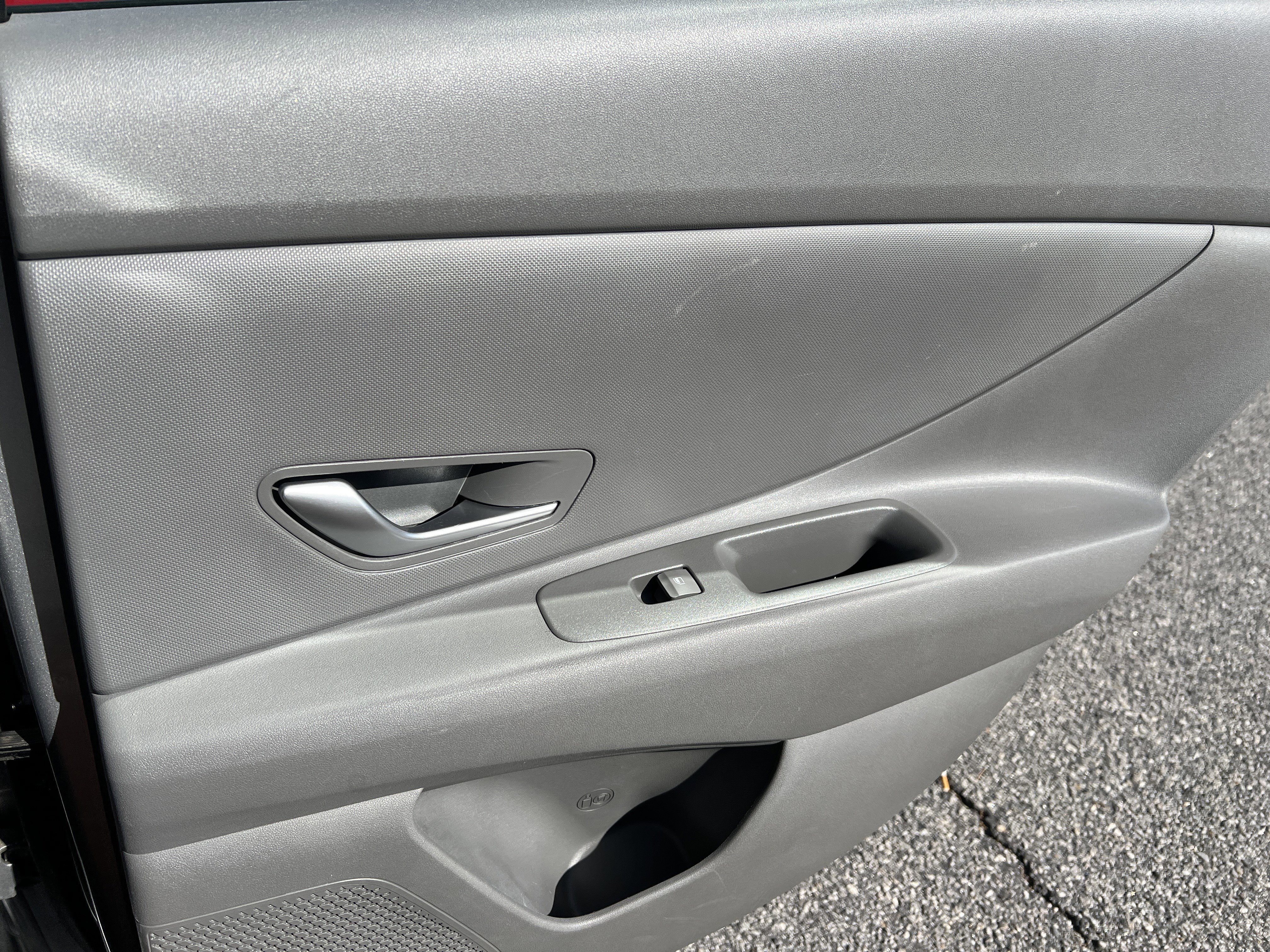 Used 2023 Hyundai Elantra SEL FWD image 27
