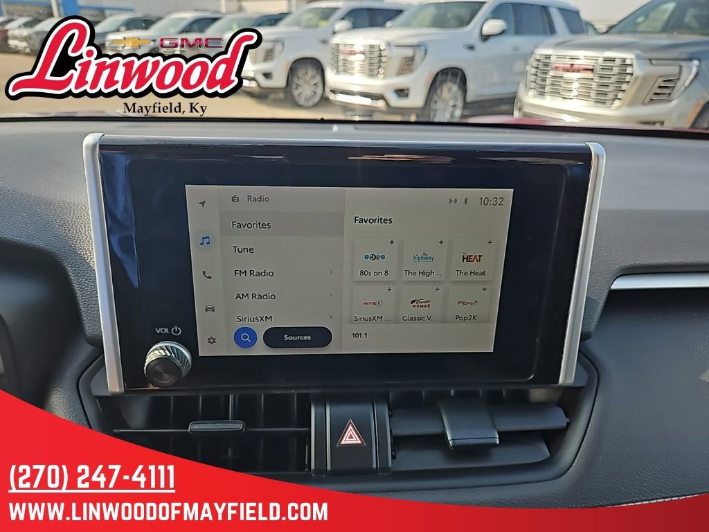 Used 2023 Toyota RAV4 XLE image 23