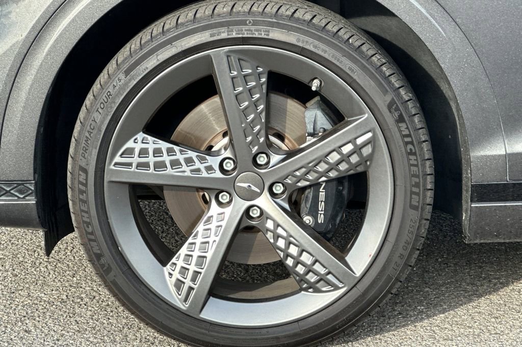 Used 2022 Genesis GV70 3.5T Sport w/ Sport Prestige Package image 31