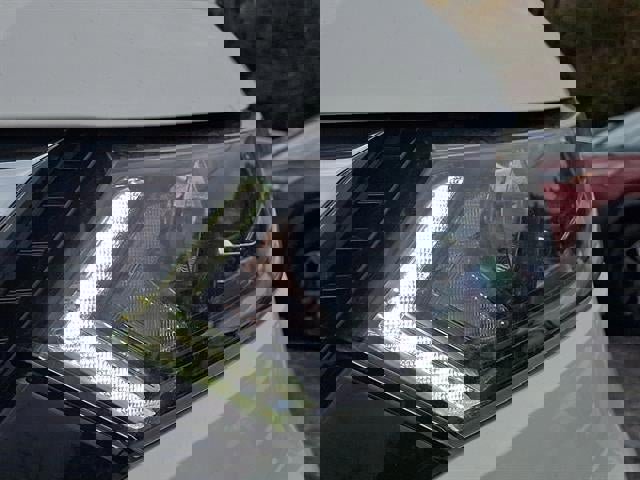 Used 2022 Nissan Rogue Sport SV w/ Technology Package image 9