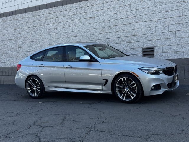 Used 2017 BMW 340i Gran Turismo xDrive image 4
